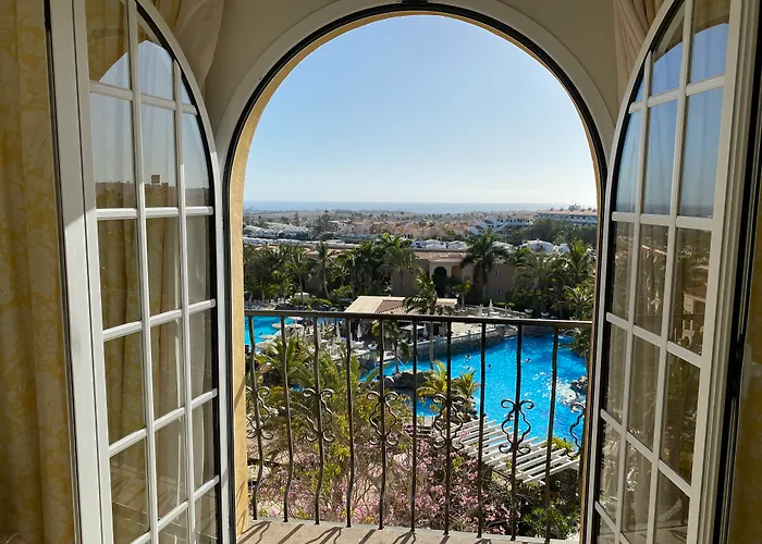 Szálloda Palm Oasis