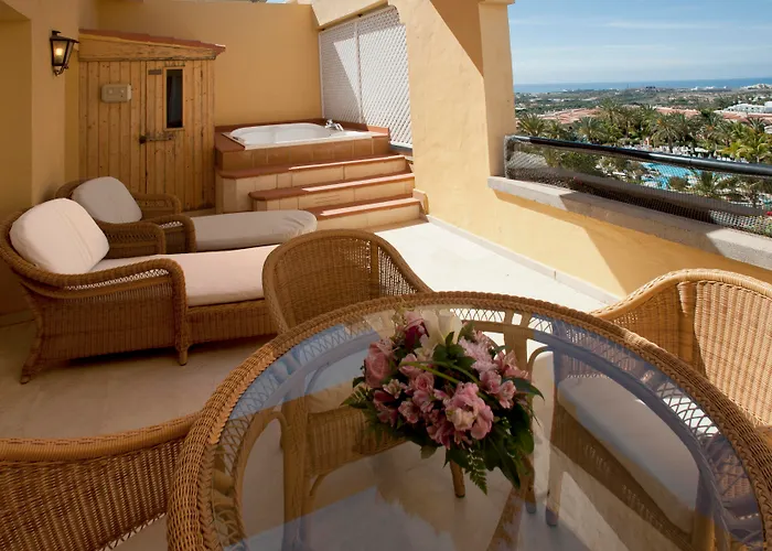 Szálloda Palm Oasis 3*