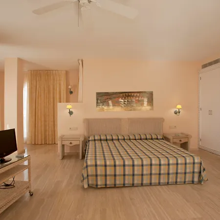 パーム オアシス ホテル