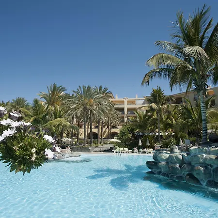 Hotel Palm Oasis