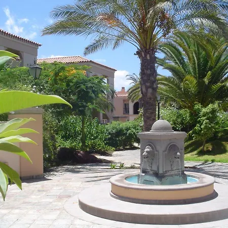 Palm Oasis Hotel