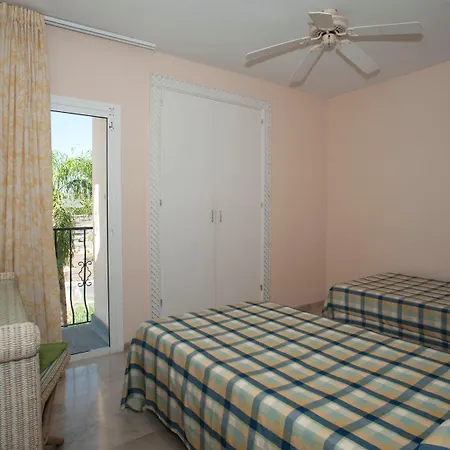 Palm Oasis Hotel