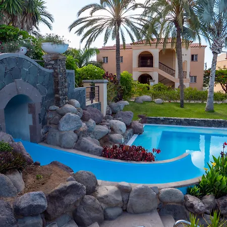 Palm Oasis Ξενοδοχείο